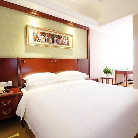 Vienna Hotel Shanghai Hongqiao National Convention Centre Экстерьер фото